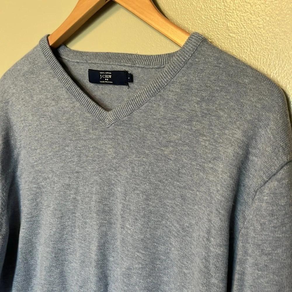 J.Crew V Neck Long Sleeve Sweater, Color is blue, men’s size large, 100% cotton